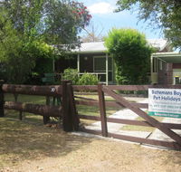 Grantham House  Pet Friendly Holiday Home - Dalby Accommodation