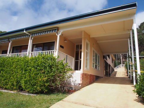 Seaglass - Dalby Accommodation 9