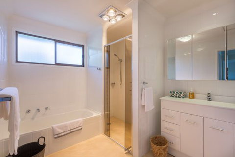 Casa Moana - Dalby Accommodation 9
