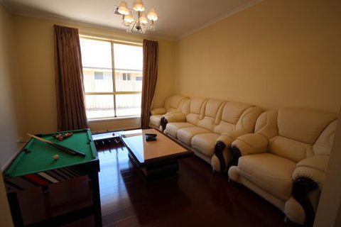 LJ Hooker Goolwa Holiday Rentals - 42 Underwood Avenue, Goolwa Beach - Dalby Accommodation 17