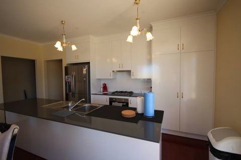 LJ Hooker Goolwa Holiday Rentals - 42 Underwood Avenue, Goolwa Beach - Dalby Accommodation 18
