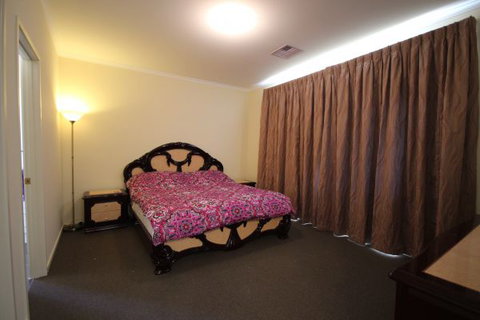 LJ Hooker Goolwa Holiday Rentals - 42 Underwood Avenue, Goolwa Beach - Dalby Accommodation 19
