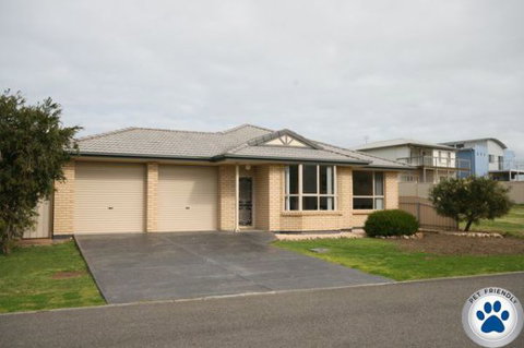 LJ Hooker Goolwa Holiday Rentals - 42 Underwood Avenue, Goolwa Beach - Dalby Accommodation 20