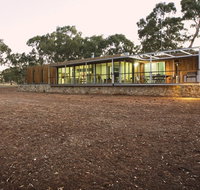 Willalooka Eco Lodge - Dalby Accommodation