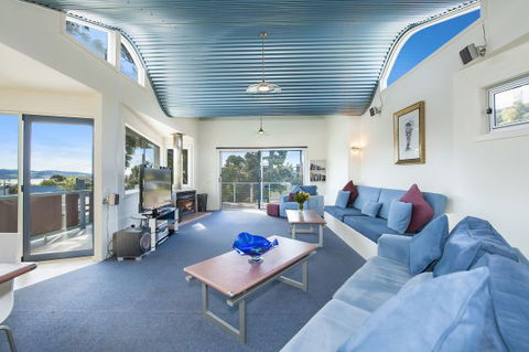 Seascape Apollo Bay - Dalby Accommodation 2
