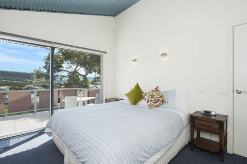 Seascape Apollo Bay - Dalby Accommodation 6