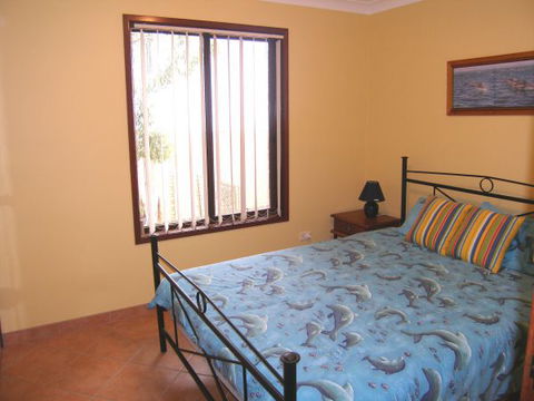 The Happy Shack At Callala Bay - Dalby Accommodation 2