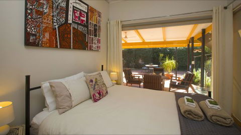 Vatu Sanctuary - Dalby Accommodation 6