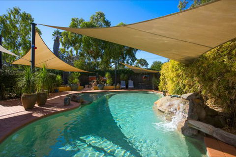 Vatu Sanctuary - Dalby Accommodation 9