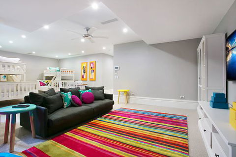 Oceans 74 - An Elite Holiday Home - Dalby Accommodation 16