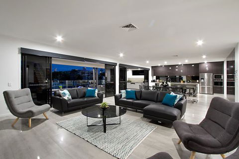 Oceans 74 - An Elite Holiday Home - Dalby Accommodation 21