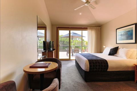 Eugenie's Luxury Accommodation - Dalby Accommodation 5