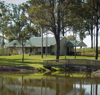 RidgeView Cottages - Dalby Accommodation