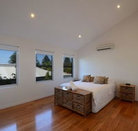 Dream Catcher Beach House - Dalby Accommodation