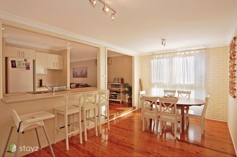 Hayes Beach House - Dalby Accommodation 6