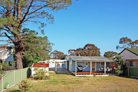 Hayes Beach House - Dalby Accommodation 7
