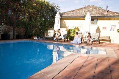 Quality Inn Country Plaza Queanbeyan - Dalby Accommodation 4