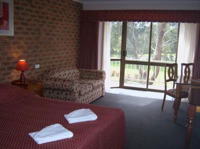 Hume Country Motor Inn - Dalby Accommodation 3