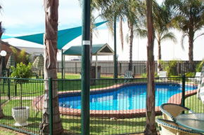 Murrayland Holiday Apartments - Dalby Accommodation 0