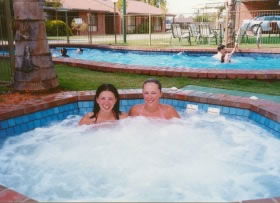 Murrayland Holiday Apartments - Dalby Accommodation 2