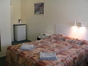 Golden Chain Murray River Motel - Dalby Accommodation 1