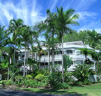 Apartments at the White House Port Douglas - Dalby Accommodation