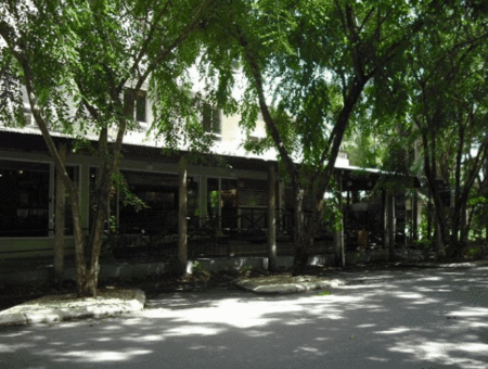 Parrotfish Backpackers - Dalby Accommodation