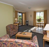 Kingston Court Serviced Apartments - Dalby Accommodation
