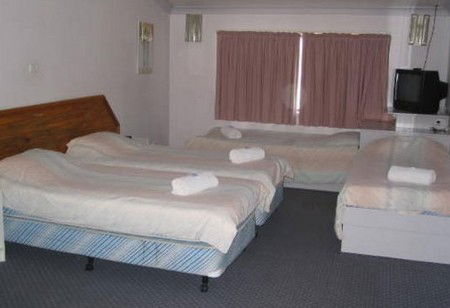 Matterhorn Lodge - Dalby Accommodation 1