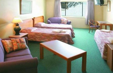 Matterhorn Lodge - Dalby Accommodation 3