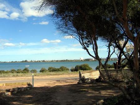 Harbour View Caravan Park - Dalby Accommodation 5