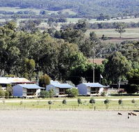 Stone Hut - Dalby Accommodation