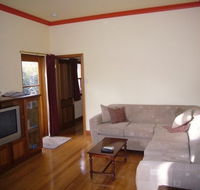 Rectory Cottage - Dalby Accommodation