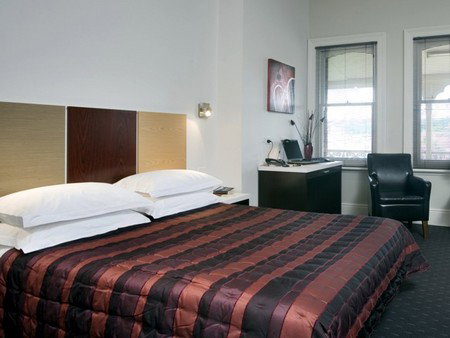 Auldington - Dalby Accommodation 3
