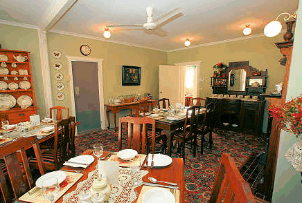 Ashton Gate Guest House - Dalby Accommodation 1