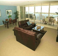 Belford Broadmeadow - Dalby Accommodation