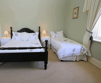 Waratah On York - Dalby Accommodation 5