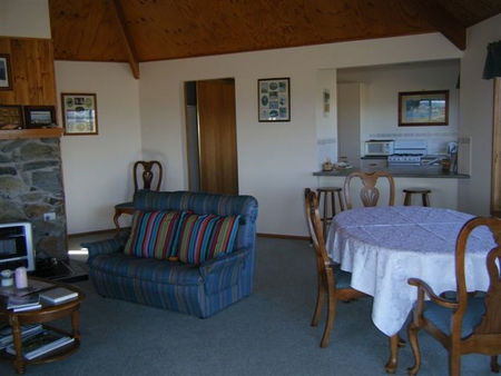 Shannon Coastal Cottages - Dalby Accommodation 1