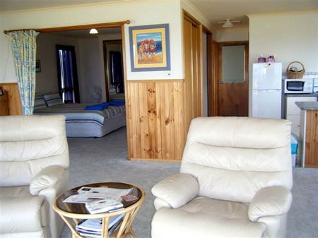 Shannon Coastal Cottages - Dalby Accommodation 4