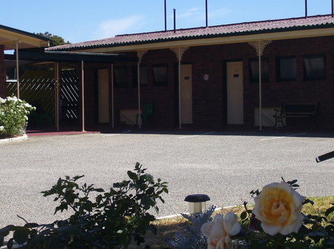 Twin City Motor Inn - Dalby Accommodation 4