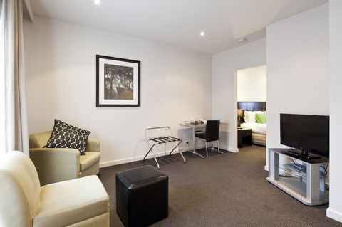 BEST WESTERN PLUS Ballarat Suites - Dalby Accommodation 7