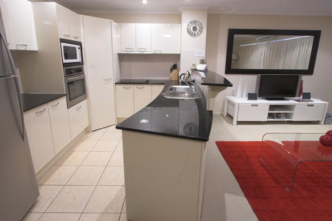 Rovera Apartments Cotton Tree - Dalby Accommodation 3