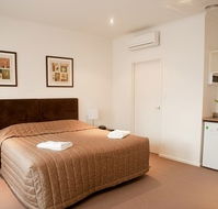 The Manna of Hahndorf - Dalby Accommodation