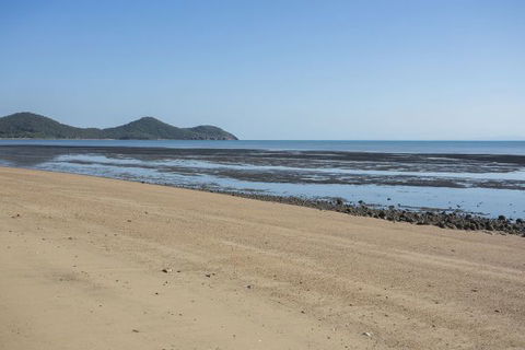 Cape Hillsborough National Park Camping Ground - Dalby Accommodation 3