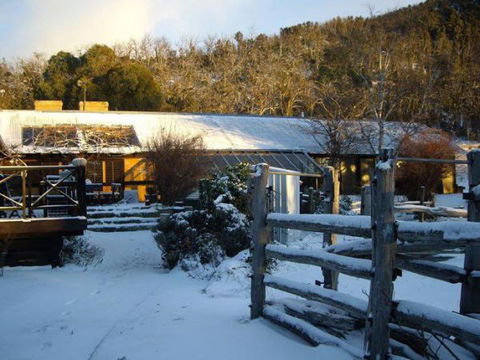 Crackenback Farm Restaurant And Guesthouse - Dalby Accommodation 1