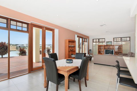 Il Grande Castello - Dalby Accommodation 2