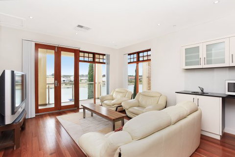 Il Grande Castello - Dalby Accommodation 5