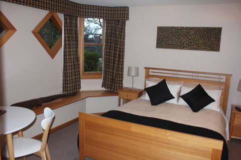 The Turret House - Dalby Accommodation 6