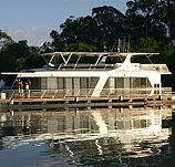 Whitewater Houseboat - Dalby Accommodation