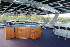 Whitewater Houseboat - Dalby Accommodation 3